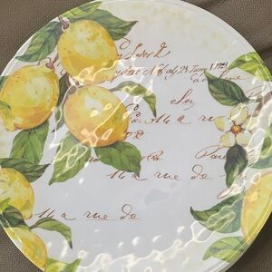 Nicole Miller Lemon Print Dinnerware Set of 8 plates.